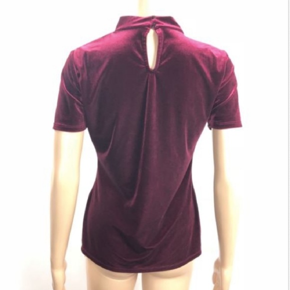 Velvet Choker Shirt - Picture 2 of 6